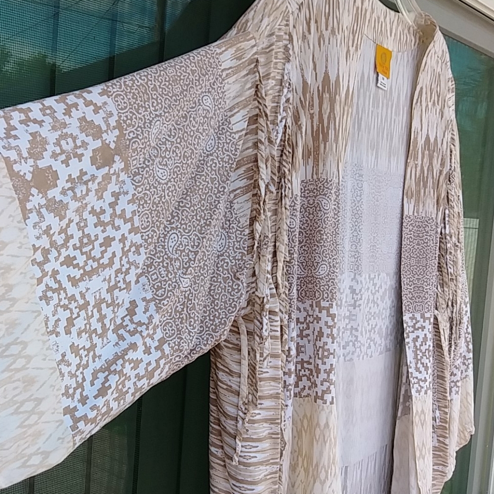 Ruby Rd. Women's Top. - Picture 3 of 6